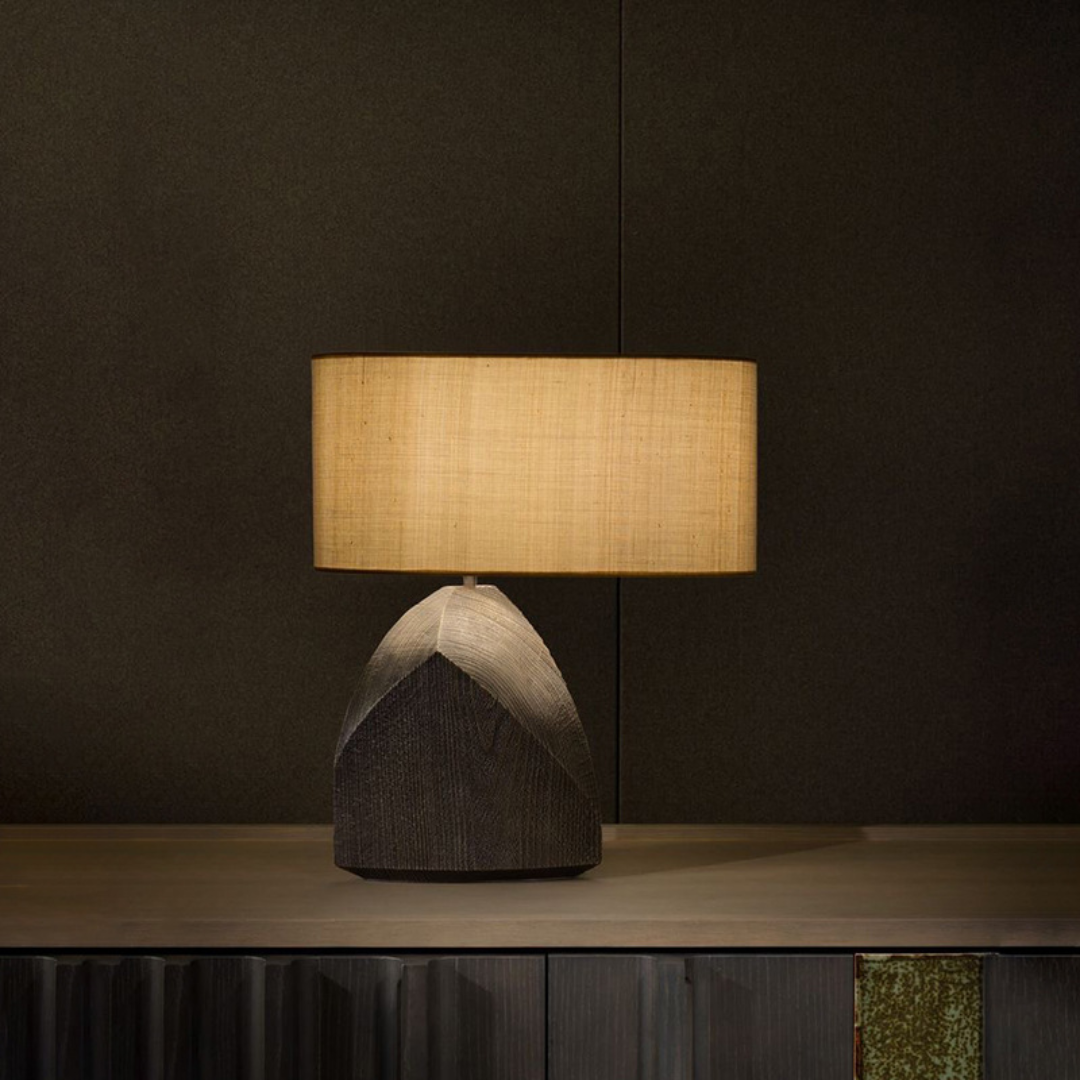 Nura Bordslampa i Mörkt Trä